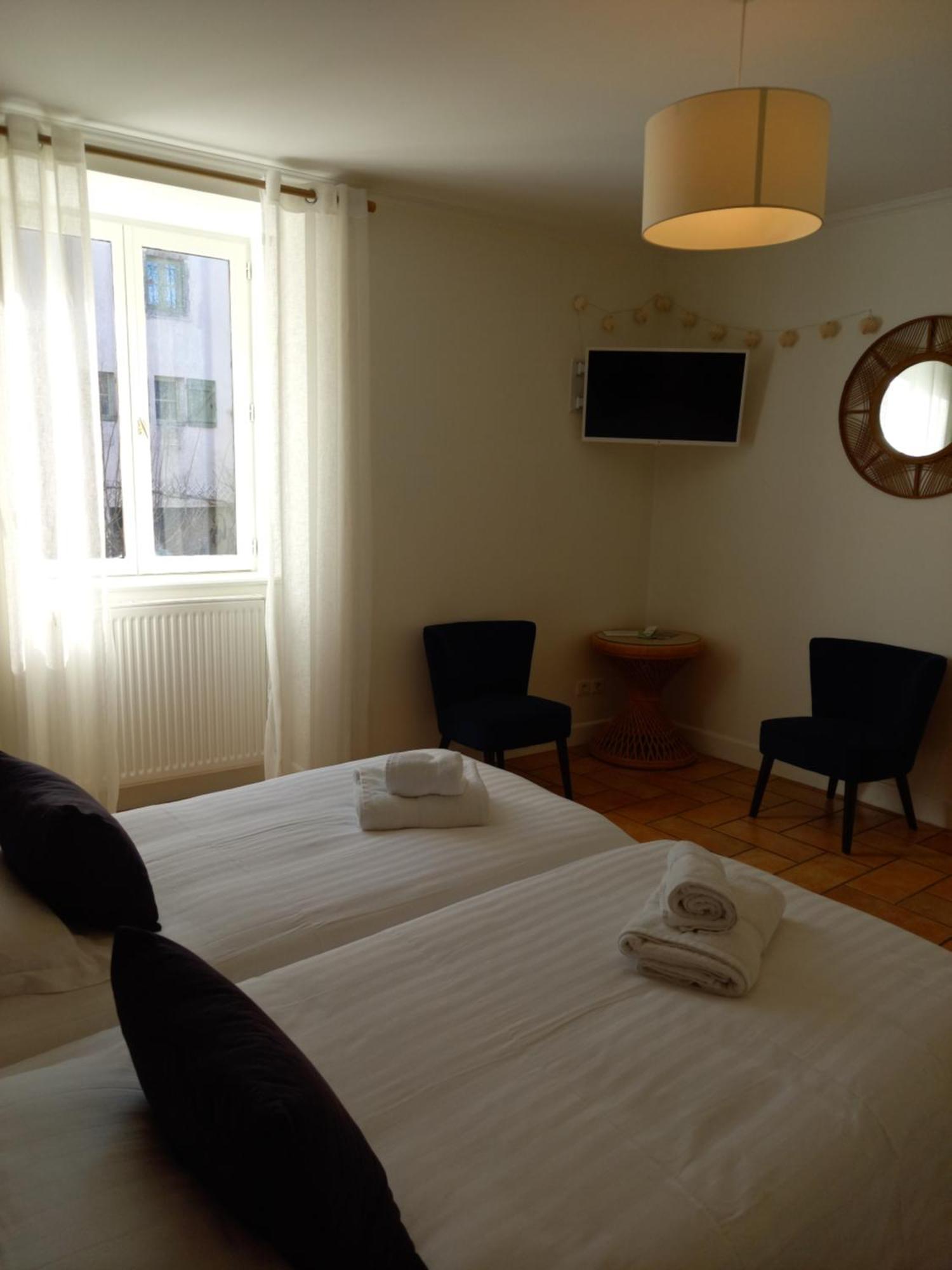 Hotel De La Halle Ноле Экстерьер фото