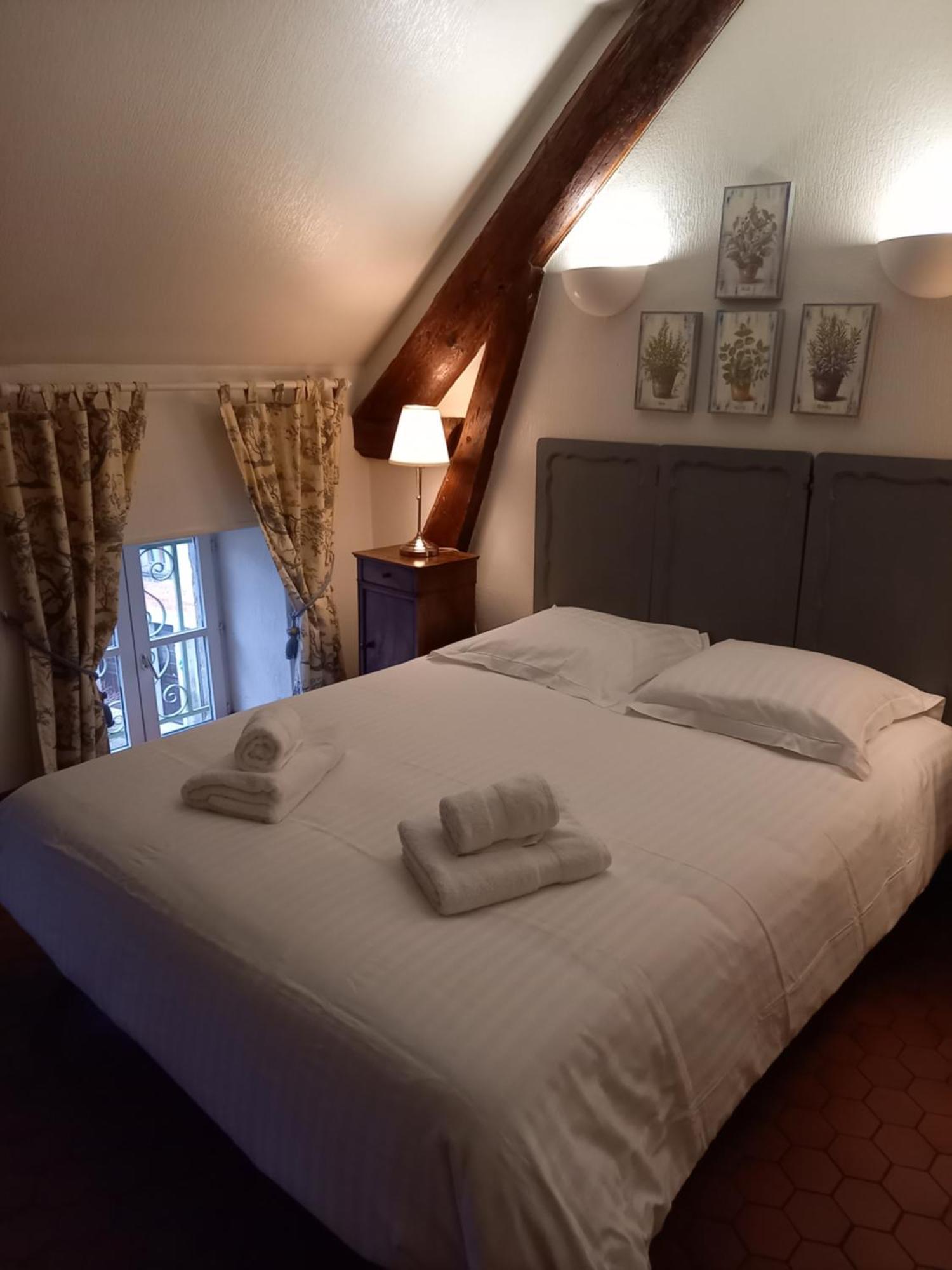Hotel De La Halle Ноле Экстерьер фото