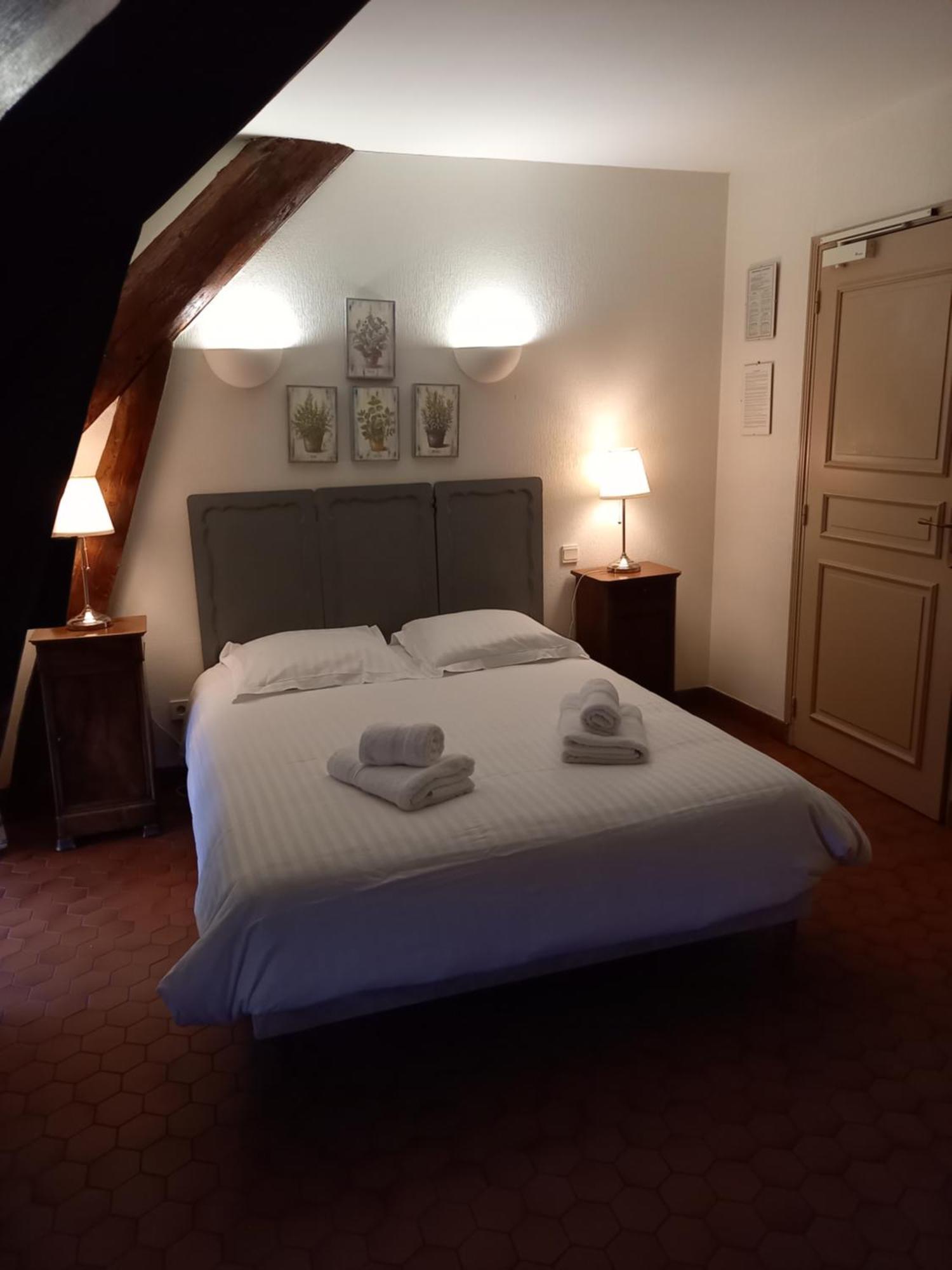 Hotel De La Halle Ноле Экстерьер фото